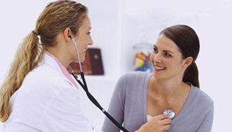 接吻、夾菜、共用牙刷 幽門螺桿菌的傳播與預防真相